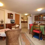 In Near Slopes Apartament *