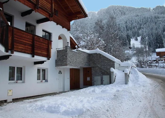 In Near Slopes Apartment