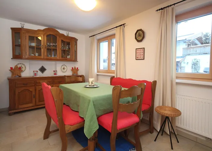 Appartement In Near Slopes Kitzbühel